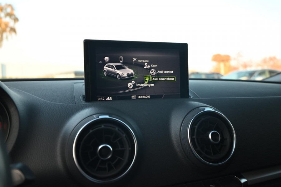 Audi A3 Sportback 1.4 e-tron Sport 204 PK Virtual Cockpit Adaptive Cruise Keyless Leder PDC 17''