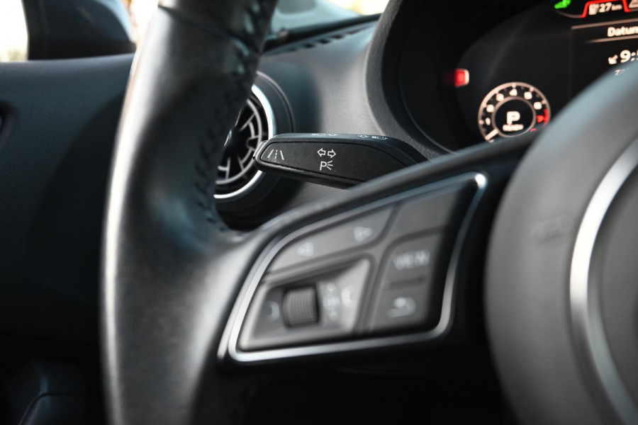 Audi A3 Sportback 1.4 e-tron Sport 204 PK Virtual Cockpit Adaptive Cruise Keyless Leder PDC 17''