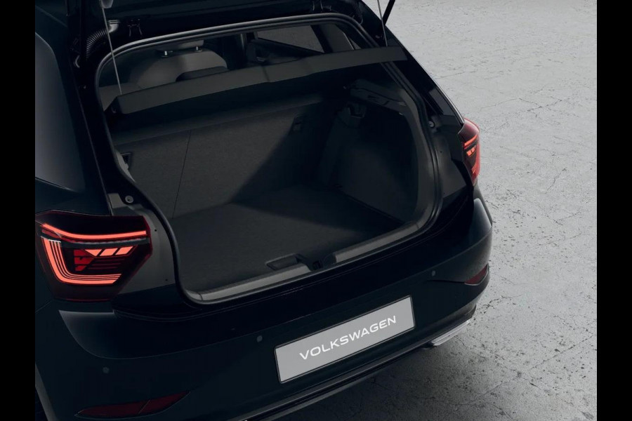 Volkswagen Polo GP R-Line Edition 1.0 TSI 70 kW / 95 PK Hatchback 7 v