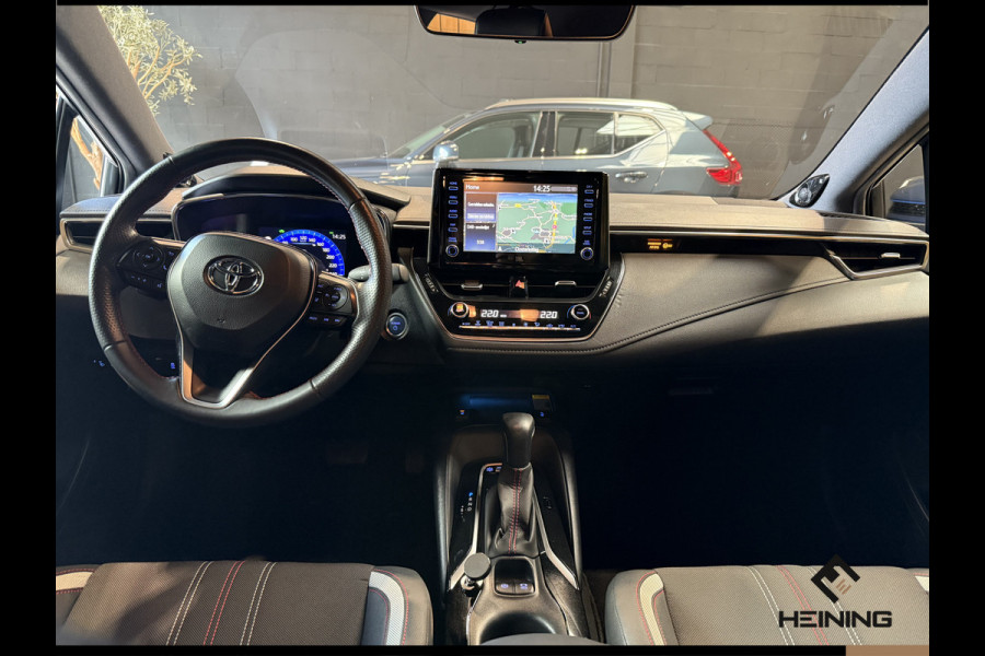 Toyota Corolla Touring Sports 2.0 Hybrid Business GR-Sport Trekhaak. Apple-carplay. Head-up display. Hollandse auto met NAP