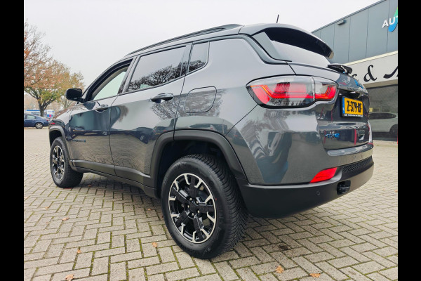 Jeep Compass 4xe 240 Plug-in Hybrid Electric Trailhawk