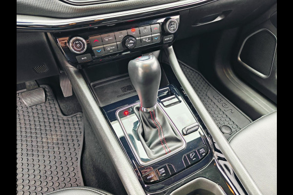 Jeep Compass 4xe 240 Plug-in Hybrid Electric Trailhawk