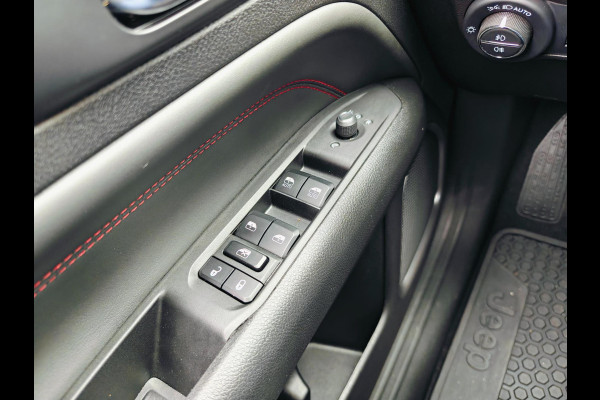 Jeep Compass 4xe 240 Plug-in Hybrid Electric Trailhawk