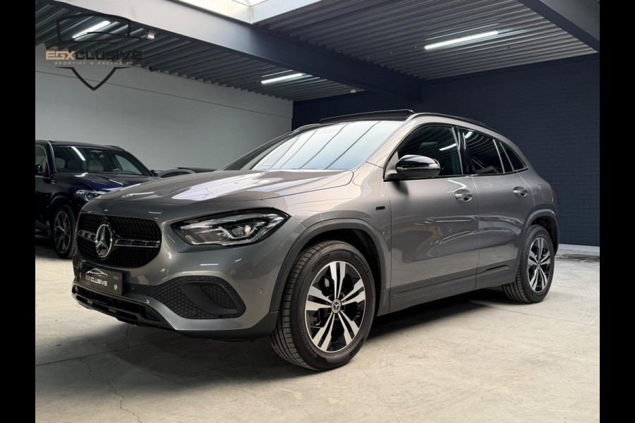 Mercedes-Benz GLA 250 e AMG Line Pano/Burmester/Memory/Ambiente