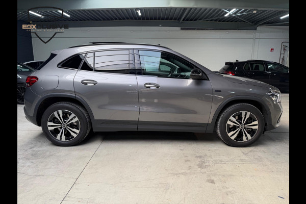 Mercedes-Benz GLA 250 e AMG Line Pano/Burmester/Memory/Ambiente