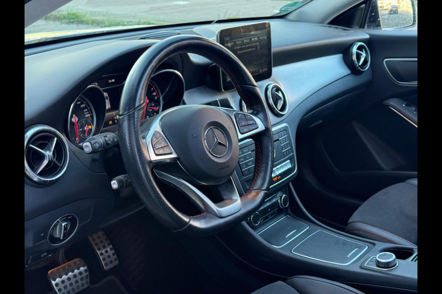 Mercedes-Benz CLA-Klasse Shooting Brake 250 AMG Line | Pano | Cruise | Airco