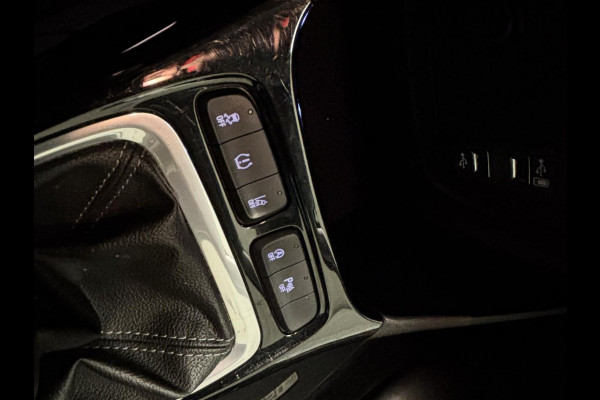 Opel Crossland X 1.2 120 Jaar Edition Navigatie | Camera | Cruise control | Android auto / Apple Carplay
