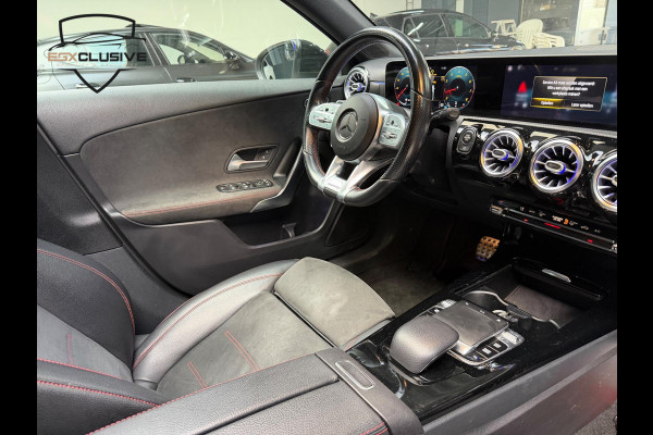 Mercedes-Benz A-Klasse 200 Business Solution AMG Pakket Camera/Ambiente/Keyless