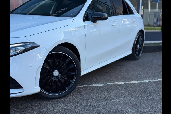 Mercedes-Benz A-Klasse 250 e AMG Line | Pano | Sfeer | Leer | Cruise