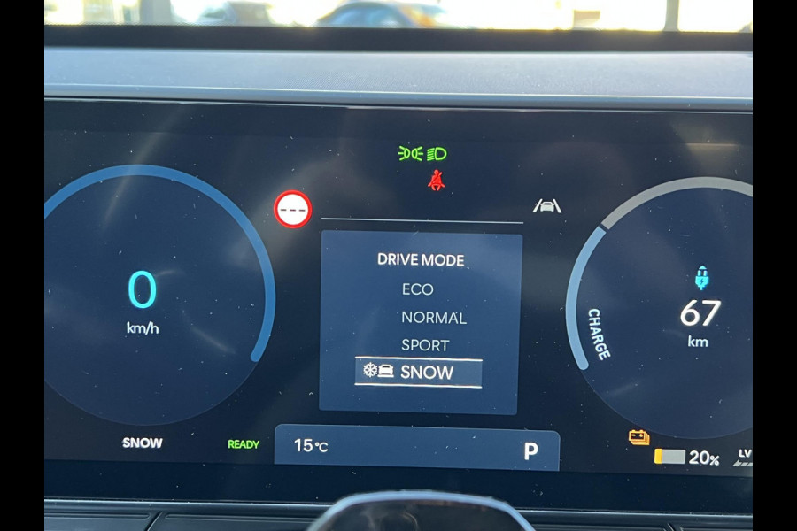 Hyundai Kona Elektro 160 kW Trend-Paket 3-Fase Lader | Dealeronderhouden | Fabrieksgarantie Hyundai tot 2029 | Stoel & Stuurverwarming | 360 camera | | Rijklaar Geleverd