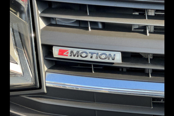 Volkswagen Transporter 2.0 TDI L2H1 4Motion Highline - AUTOMAAT - 67.000 KM I Navigatie I Airco I Schuif/kantel dak I PDC I LED