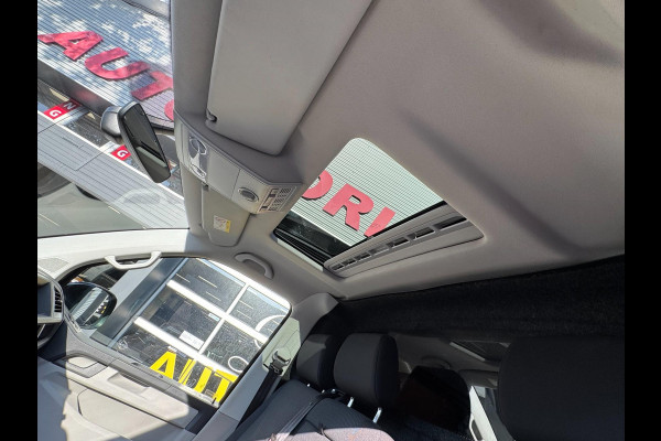 Volkswagen Transporter 2.0 TDI L2H1 4Motion Highline - AUTOMAAT - 67.000 KM I Navigatie I Airco I Schuif/kantel dak I PDC I LED