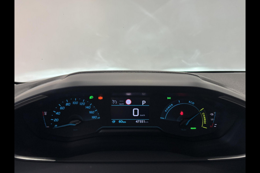 Peugeot e-208 EV Allure 50 kWh SOH 93,2% | Navigatie | Android auto / Apple carplay | Cruise control | Achteruitrijcamera