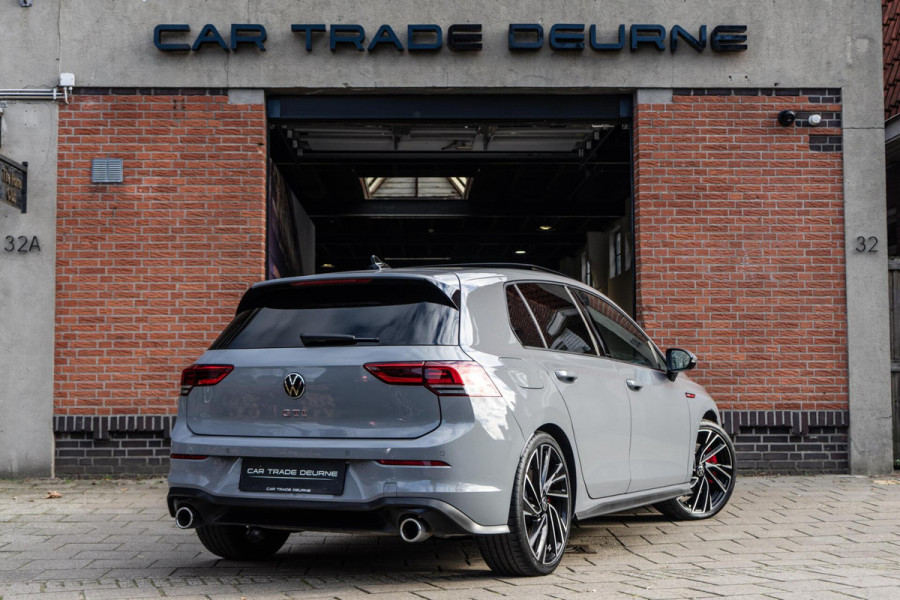 Volkswagen Golf 2.0 TSI GTI Pano / Memory / Harman Kardon