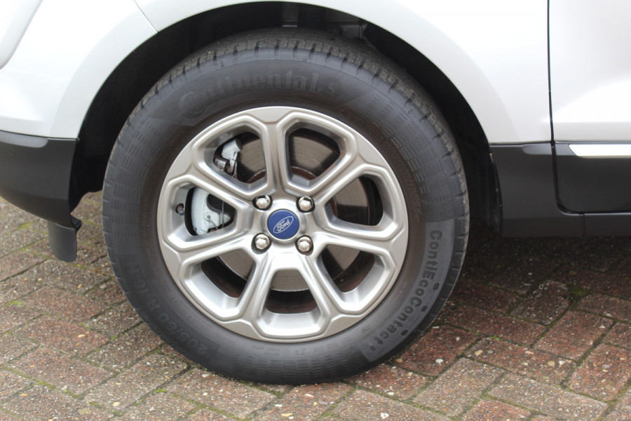 Ford EcoSport 1.0 EcoBoost Titanium , 125pk Hoge zit , slechts 39899km Climate control , Trekhaak , Navigatie , Bluetooth Parkeersensoren achter , Cruise control