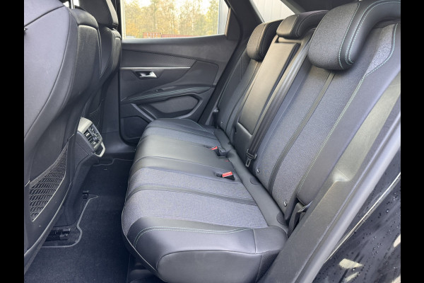 Peugeot 3008 1.2 PureTech Allure Pack Business | Trekhaak | Stoelverwarming | Camera | Carplay