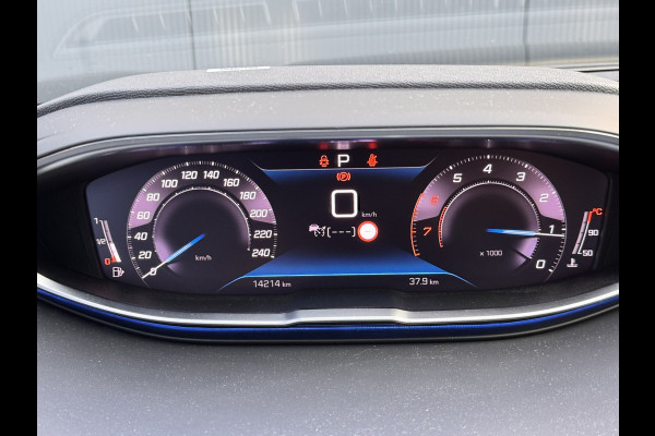 Peugeot 3008 1.2 PureTech Allure Pack Business | Trekhaak | Stoelverwarming | Camera | Carplay