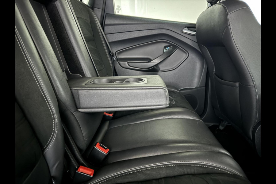 Ford Kuga 1.5 EcoBoost ST Line Navi Cruise Carplay PDC NAP