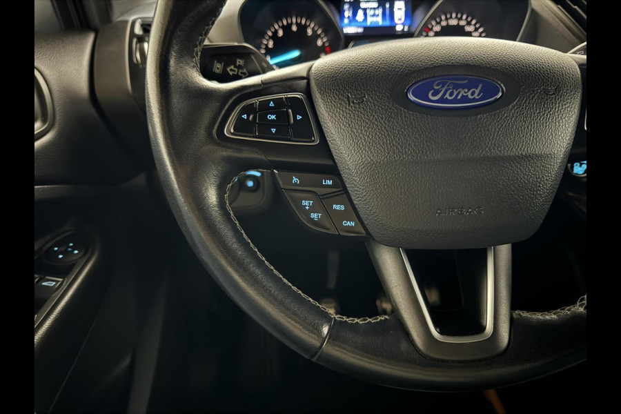 Ford Kuga 1.5 EcoBoost ST Line Navi Cruise Carplay PDC NAP