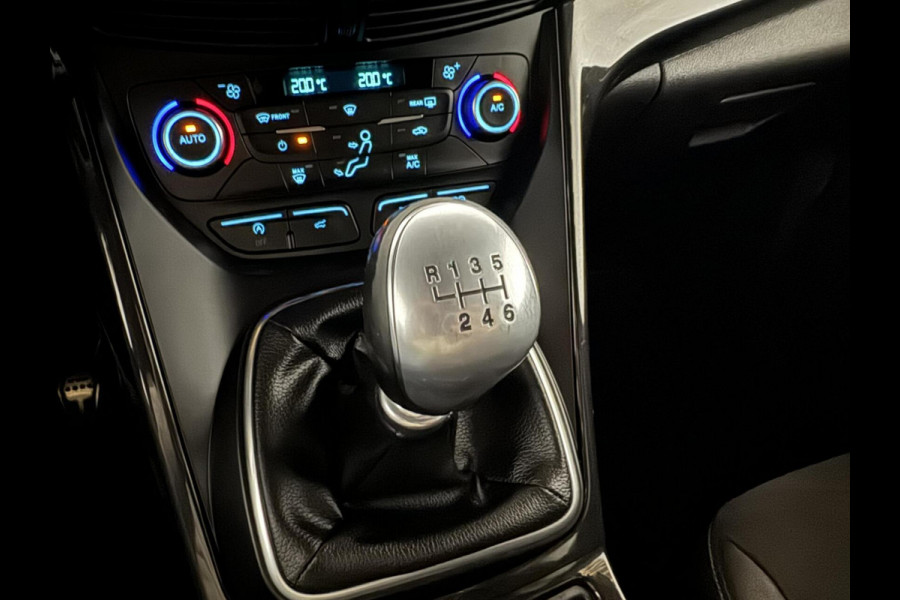 Ford Kuga 1.5 EcoBoost ST Line Navi Cruise Carplay PDC NAP