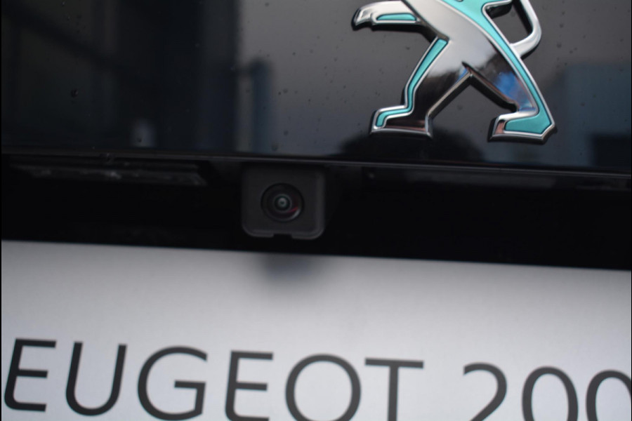 Peugeot e-2008 EV GT 50 kWh 136pk SOH 99,8%