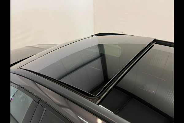 Mercedes-Benz C-Klasse Estate 300e / AMG / Pano / HUD / Memory