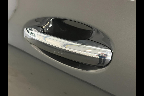 Mercedes-Benz C-Klasse Estate 300e / AMG / Pano / HUD / Memory