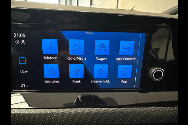 Volkswagen Golf 1.5 TSI R-Line Business+PANO+18'' LM VELGEN