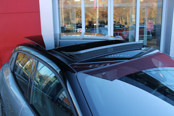 Alfa Romeo junior ELETTRICA SPECIALE 156PK 54 kWh | WARMTEPOMP! | "SABELT" STOELEN MET LEDEREN/ALCANTARA BEKLEDING | PANORAMISCH SCHUIF/KANTEL DAK | BICOLOR DAK (ZWART DAK) | TECHNOLOGIE PAKKET (O.A. FULL LED ADAPTIVE MATRIX KOPLAMPEN/DODEHOEK DETECTIE/DRAADLOZE TELEFOONLADER/ACHTERUITRIJ CAMERA/PARKEERSENSOREN VOOR, ACHTER,ZIJKANT) | DRAADLOZE APPLE CARPLAY/ANDROID AUTO | CLIMATE CONTROL | ELEKTRISCH BEDIENBARE ACHTERKLEP | STOEL VERWARMING | ELEKTRISCH BEDIENBARE VOORSTOEL | VERKEERSBORDEN HERKENNING | ADAPTIVE CRUISE CONTROL | KEYLESS ENTRY/START |