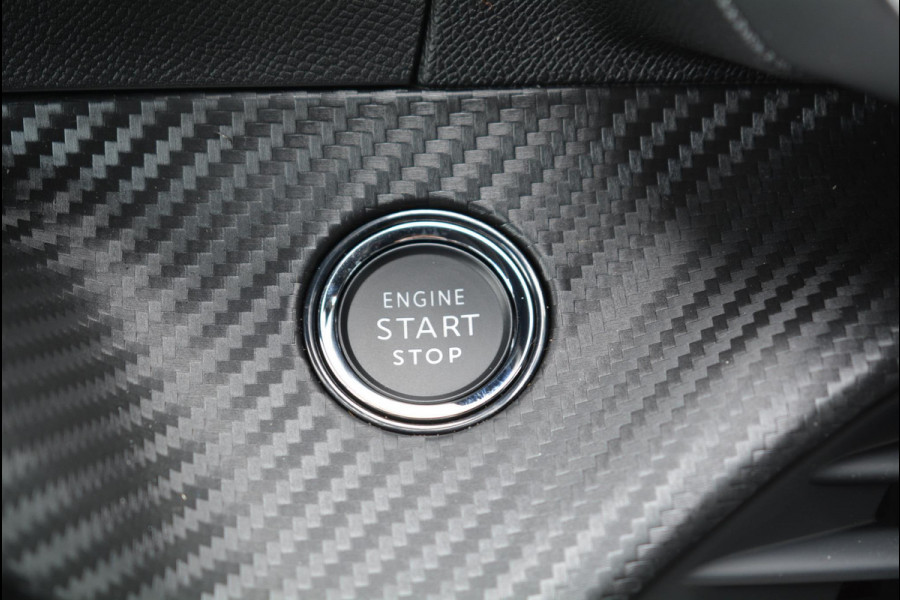 Peugeot e-2008 EV Allure Pack 50kWh 136pk SOH 96,9% | Navigatie | Apple Carplay/Android Auto | Bluetooth | Achteruitrijcamera