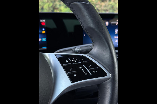 Mercedes-Benz A-Klasse 200 Luxury Line Facelift CarPlay Camera