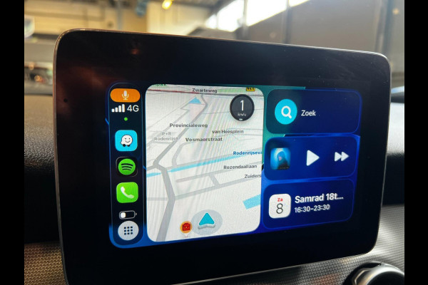 Mercedes-Benz GLA 180 Ambition Navi_Carplay_Camera_Trekh_Clima_Cruise