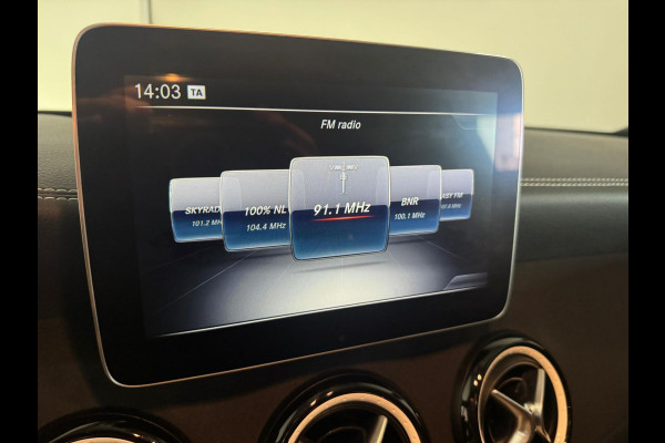 Mercedes-Benz CLA-Klasse 200 Prestige| AUTOMAAT| PANO|INRUIL MOGELIJK