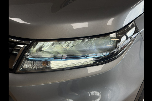 Suzuki Vitara 1.4 Boosterjet 140pk Style Smart Hybrid Navi | ACC | blindspot | CarPlay | 17" | Stoelverwarming | Gewoon een nieuwe Vitara schadevrij verleden!
