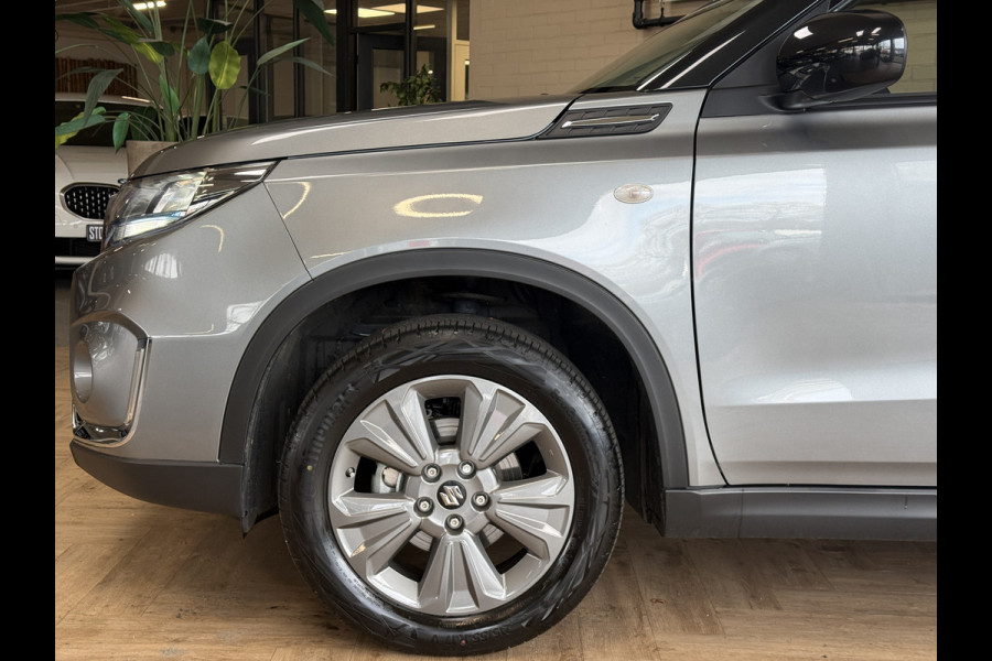 Suzuki Vitara 1.4 Boosterjet 140pk Style Smart Hybrid Navi | ACC | blindspot | CarPlay | 17" | Stoelverwarming | Gewoon een nieuwe Vitara schadevrij verleden!