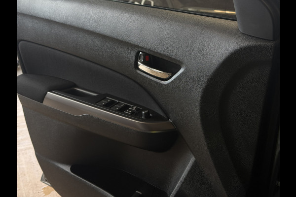 Suzuki Vitara 1.4 Boosterjet 140pk Style Smart Hybrid Navi | ACC | blindspot | CarPlay | 17" | Stoelverwarming | Gewoon een nieuwe Vitara schadevrij verleden!