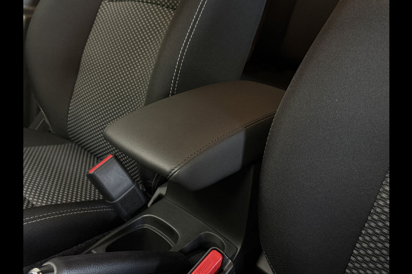 Suzuki Vitara 1.4 Boosterjet 140pk Style Smart Hybrid Navi | ACC | blindspot | CarPlay | 17" | Stoelverwarming | Gewoon een nieuwe Vitara schadevrij verleden!