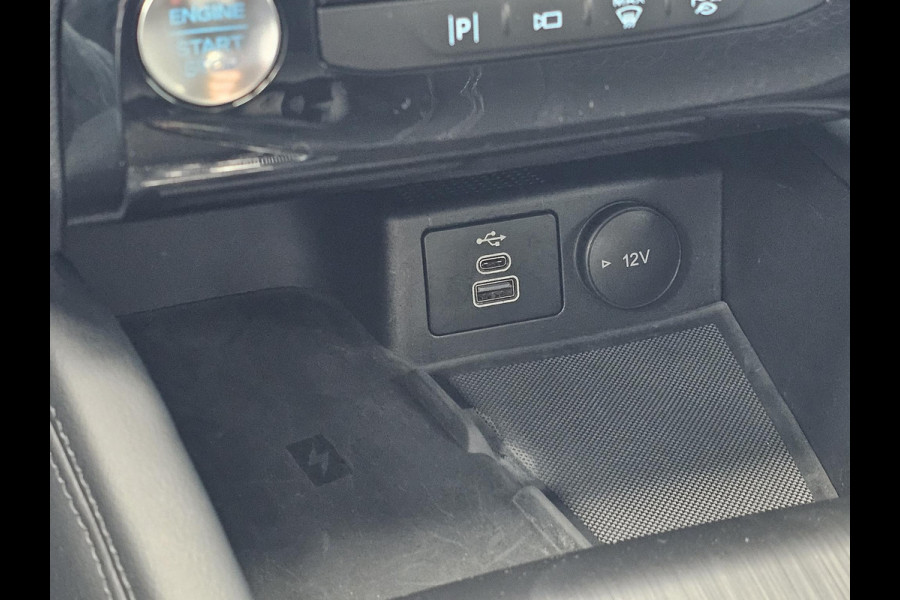 Ford Kuga 2.5 PHEV Titanium 243pk | Driver Assistance Pack | SYNC 4 Navigatie | 2.100kg Trekgewicht