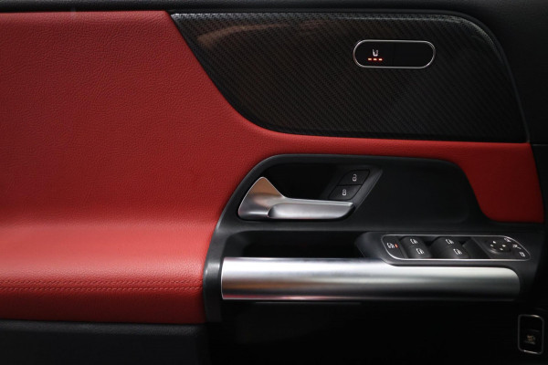 Mercedes-Benz B-Klasse 220 4MATIC AMG MULTIBEAM/VIRTUAL/SFEER/LEER+S.VERWARMING/18"/360 CAM/ACC/ECC/12 MDN GARANTIE!