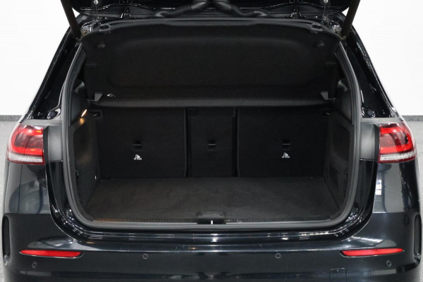 Mercedes-Benz B-Klasse 220 4MATIC AMG MULTIBEAM/VIRTUAL/SFEER/LEER+S.VERWARMING/18"/360 CAM/ACC/ECC/12 MDN GARANTIE!