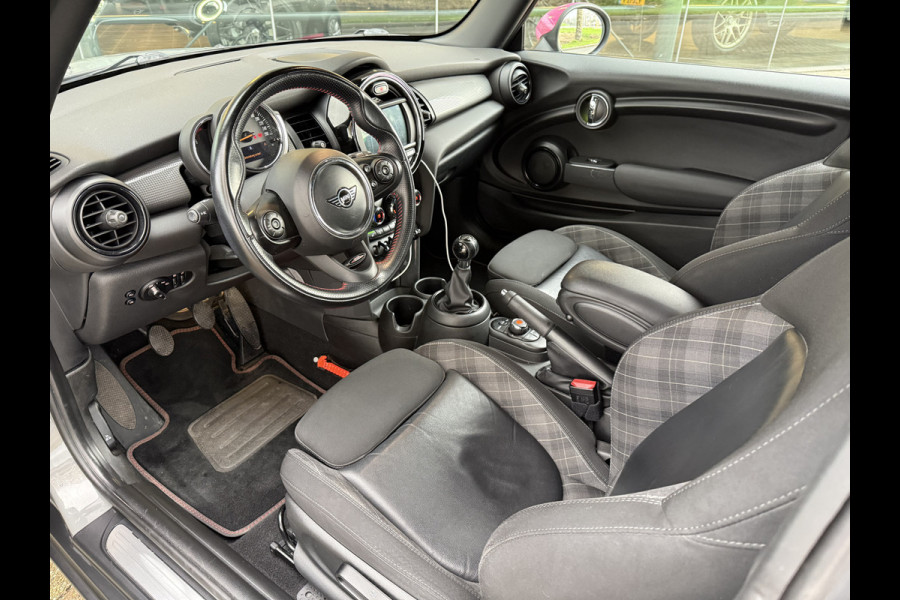 MINI Mini 1.5 Cooper Chili ** LED ** Cruise Control ** Stoelverwarming