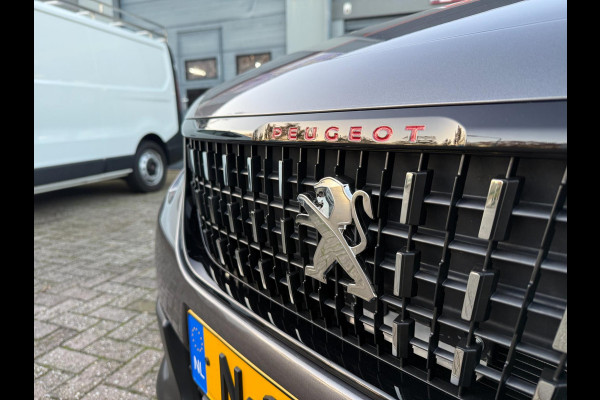 Peugeot 2008 1.2 PureTech ALLURE AUTOMAAT 2018 GT-LINE PANO LEDER CARPLAY