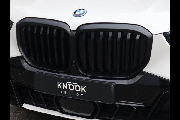 BMW X5 xDrive50e M Sport High Executive / Panodak / Trekhaak / Stoelmassage