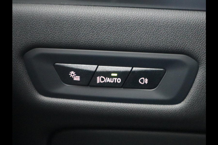 BMW X5 xDrive50e M Sport High Executive / Panodak / Trekhaak / Stoelmassage