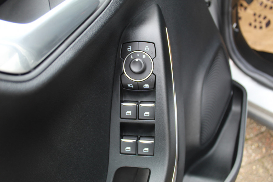 Ford Puma 1.0 EcoBoost Hybrid Titanium , 125pk , 1e Eigenaar Lane Assist, Airco, Cruise, Pdc Achter,Cruise control