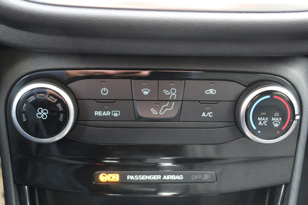 Ford Puma 1.0 EcoBoost Hybrid Titanium , 125pk , 1e Eigenaar Lane Assist, Airco, Cruise, Pdc Achter,Cruise control