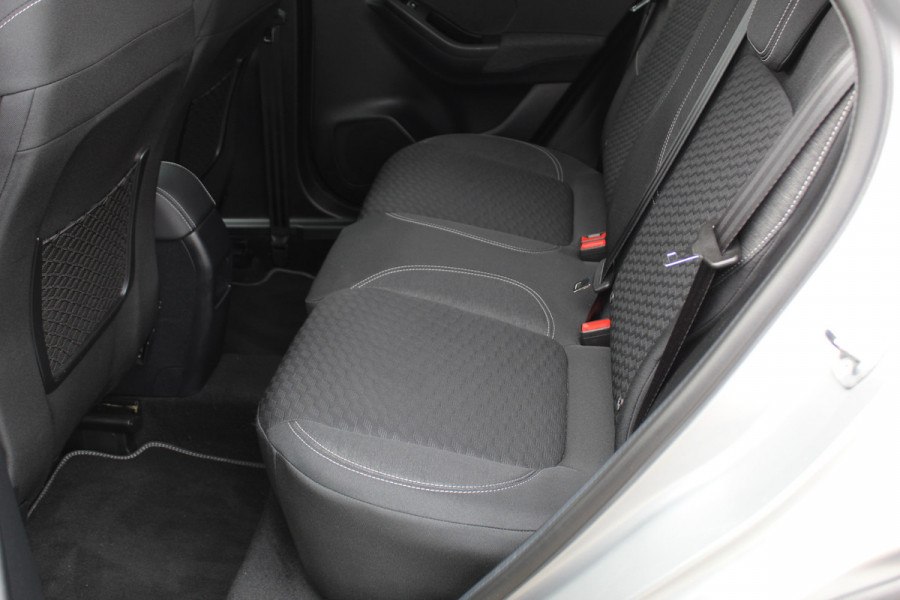 Ford Puma 1.0 EcoBoost Hybrid Titanium , 125pk , 1e Eigenaar Lane Assist, Airco, Cruise, Pdc Achter,Cruise control