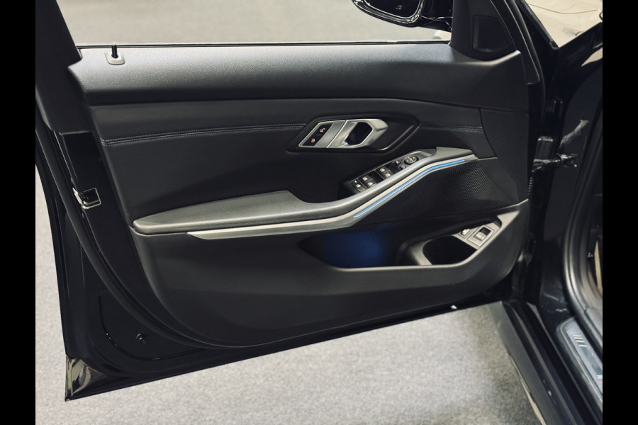 BMW 3 Serie Touring 330e High Ex. M-Sport | 19" | Trekhaak | Driv.Ass.Prof.