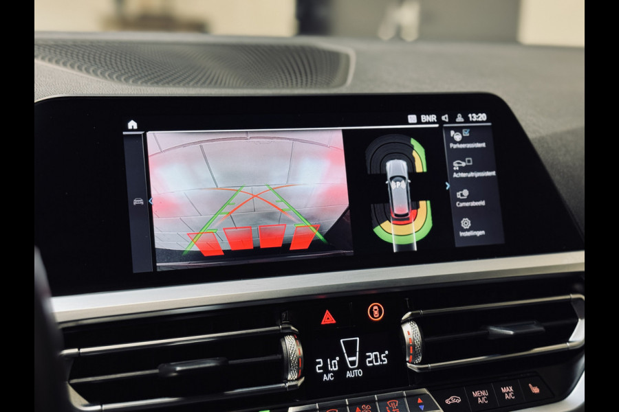 BMW 3 Serie Touring 330e High Ex. M-Sport | 19" | Trekhaak | Driv.Ass.Prof.