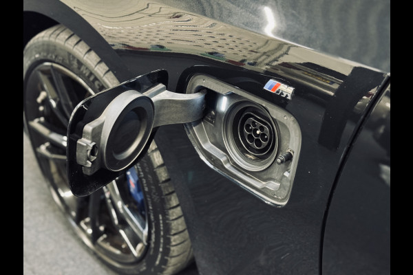 BMW 3 Serie Touring 330e High Ex. M-Sport | 19" | Trekhaak | Driv.Ass.Prof.